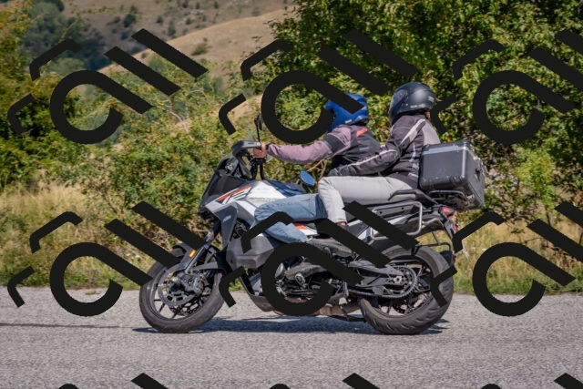 202509061226-DSC_9049_c4_