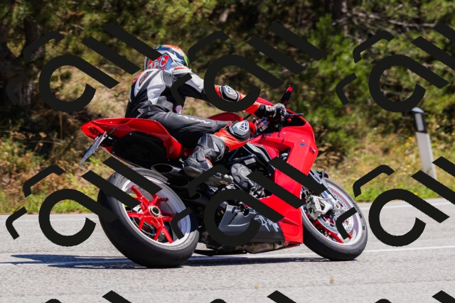 202509061308-_04A6013_c3