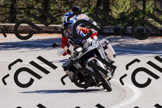 202509061310-_04A6053_c3