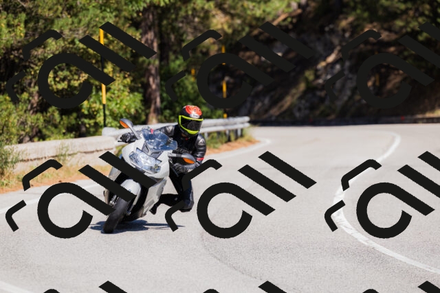 202509061313-_04A6117_c3