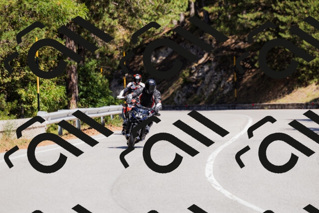 202509061314-_04A6133_c3