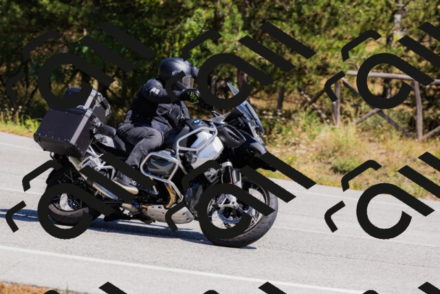 202509061319-_04A6162_c3