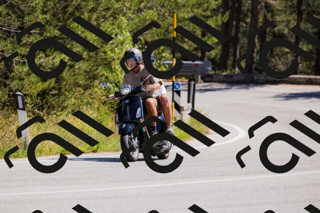 202509061326-_04A6251_c3