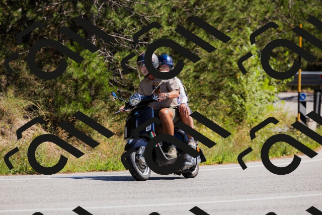 202509061326-_04A6252_c3