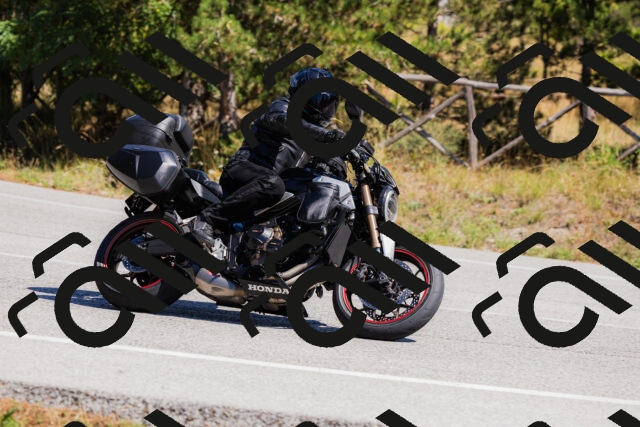 202509061328-_04A6267_c3