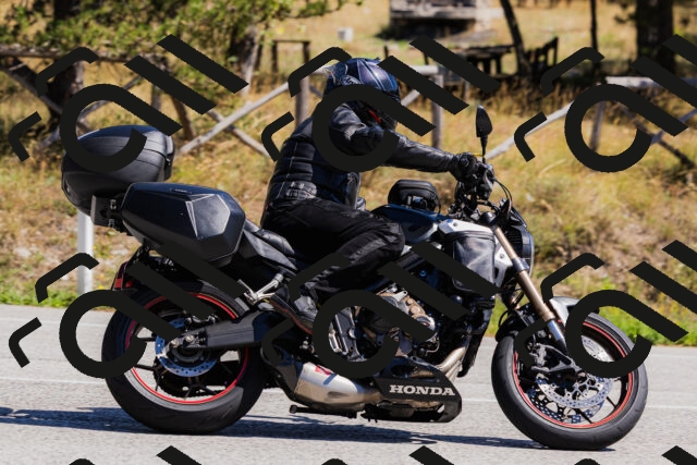 202509061328-_04A6268_c3