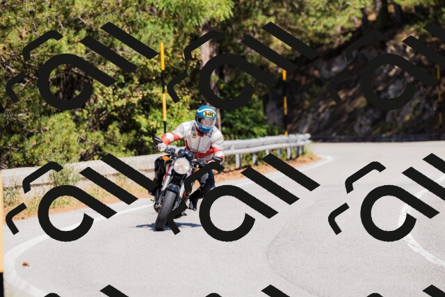 202509061329-_04A6278_c3