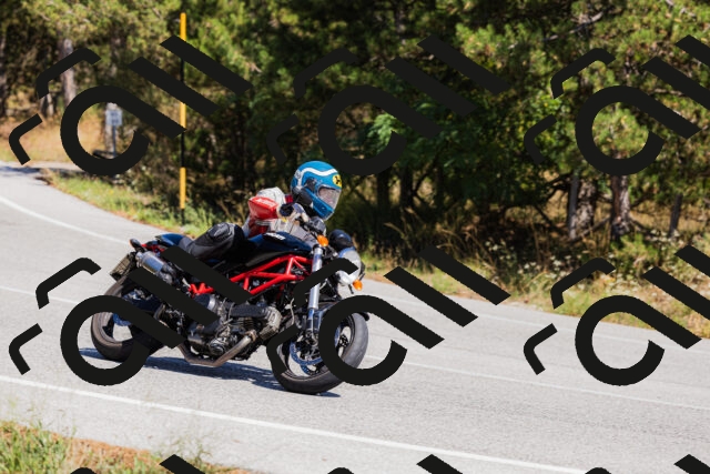 202509061329-_04A6282_c3