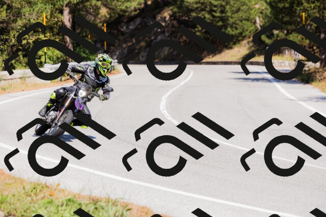 202509061331-_04A6301_c3