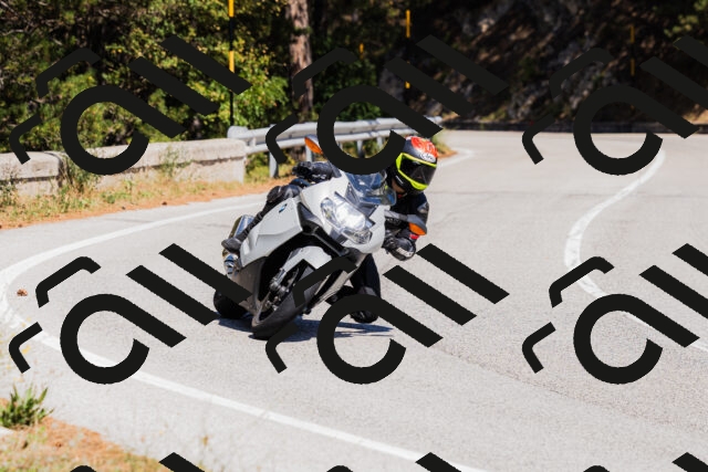 202509061340-_04A6450_c3