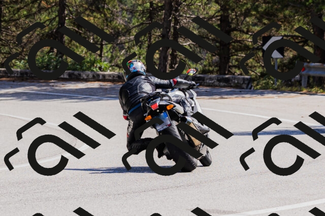 202509061340-_04A6457_c3