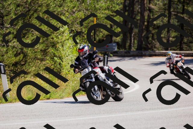 202509061342-_04A6475_c3