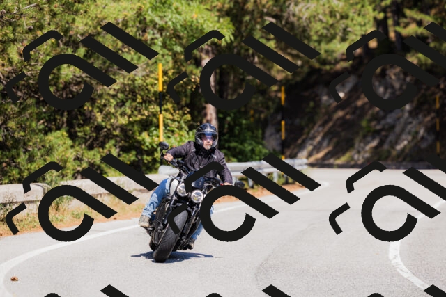 202509061344-_04A6487_c3