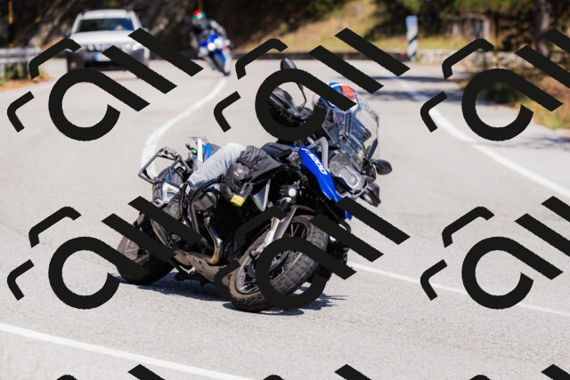 202509061346-_04A6496_c3