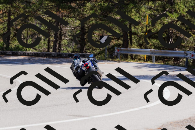 202509061346-_04A6508_c3