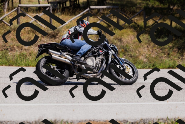 202509061347-_04A6521_c3