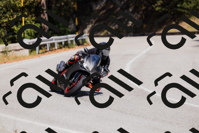 202509061348-_04A6527_c3