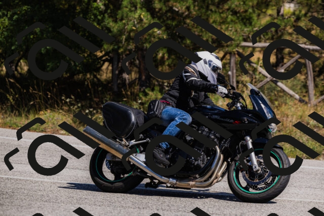 202509061357-_04A6583_c3