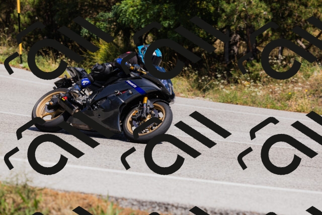 202509061404-_04A6676_c3