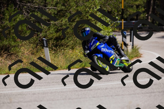 202509061405-_04A6711_c3