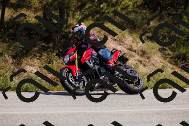 202509061405-_04A6723_c3