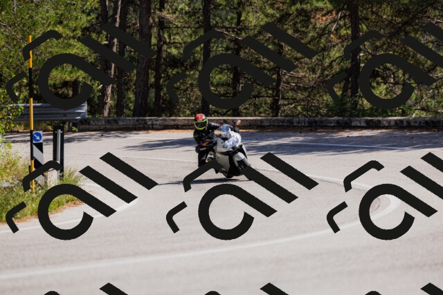 202509061407-_04A6760_c3