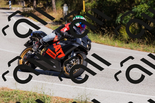 202509061414-_04A6822_c3