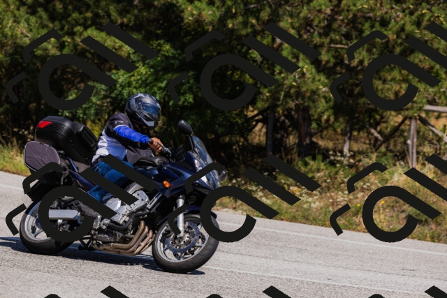 202509061415-_04A6844_c3