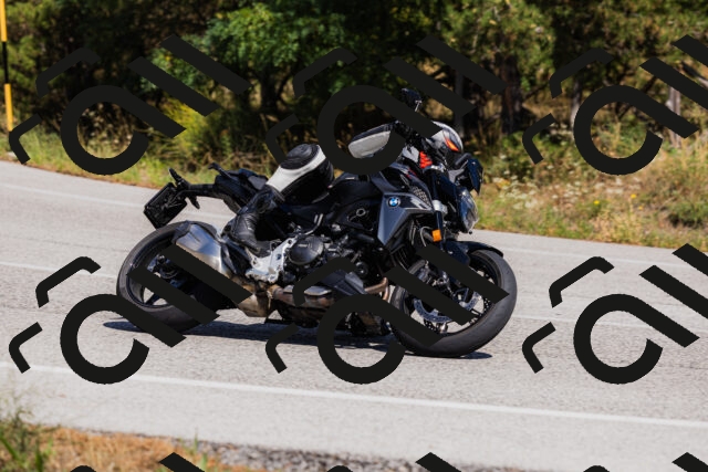 202509061417-_04A6874_c3