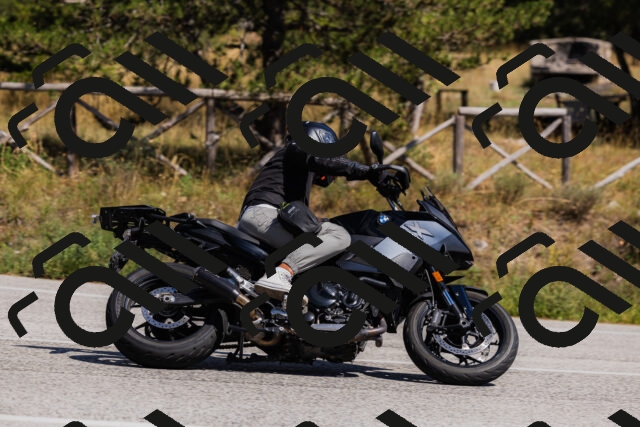 202509061419-_04A6929_c3