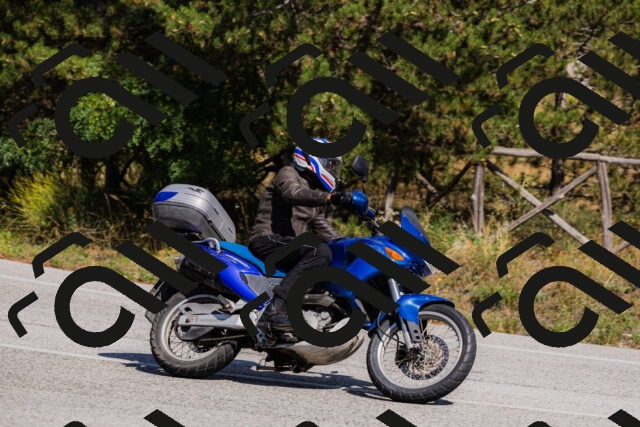 202509061427-_04A6972_c3