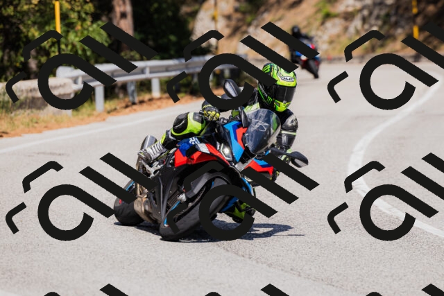 202509061432-_04A7016_c3