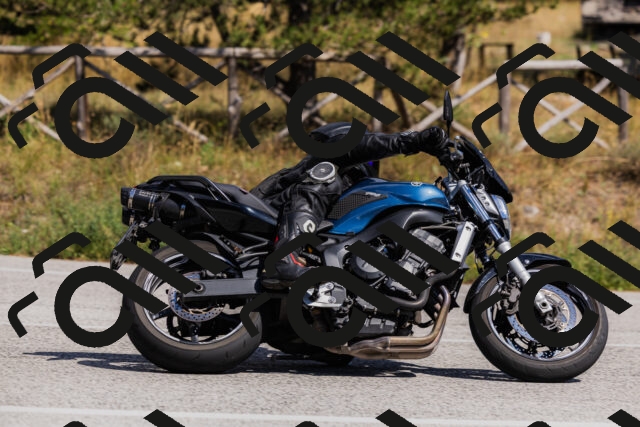 202509061432-_04A7034_c3