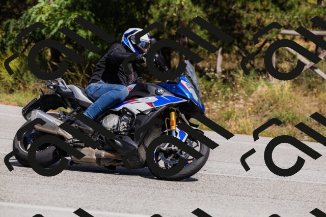 202509061433-_04A7072_c3