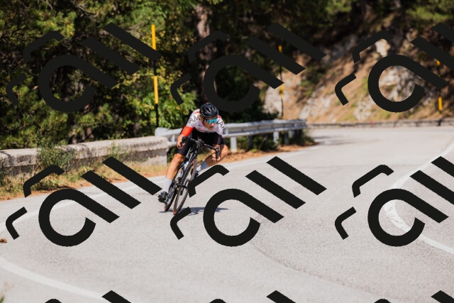 202509061435-_04A7098_c3