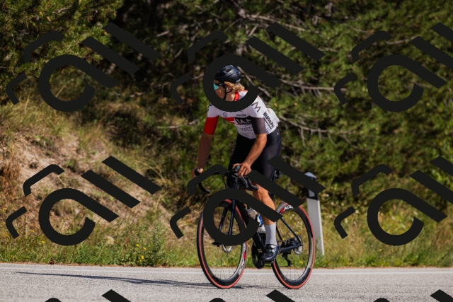 202509061436-_04A7122_c3