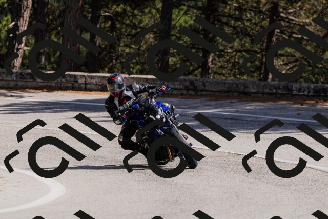 202509061445-_04A7228_c3