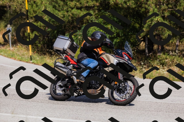 202509061450-_04A7254_c3