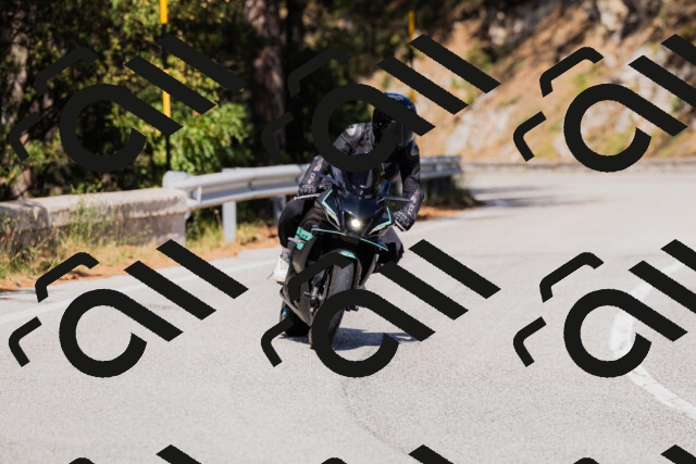 202509061450-_04A7258_c3