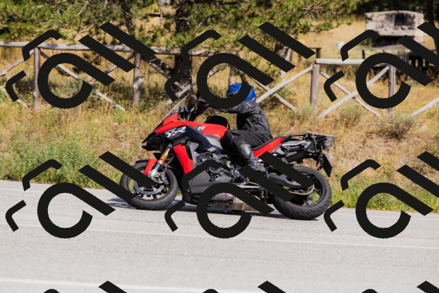 202509061452-_04A7277_c3