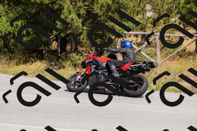 202509061452-_04A7278_c3