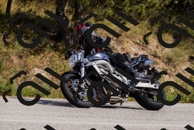 202509061452-_04A7283_c3