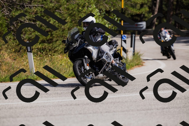 202509061502-_04A7330_c3