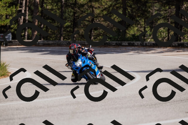 202509061520-_04A7441_c3