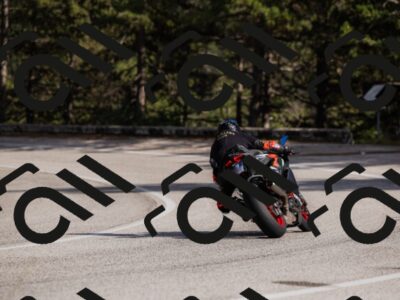 202509061611-_04A7982_c3