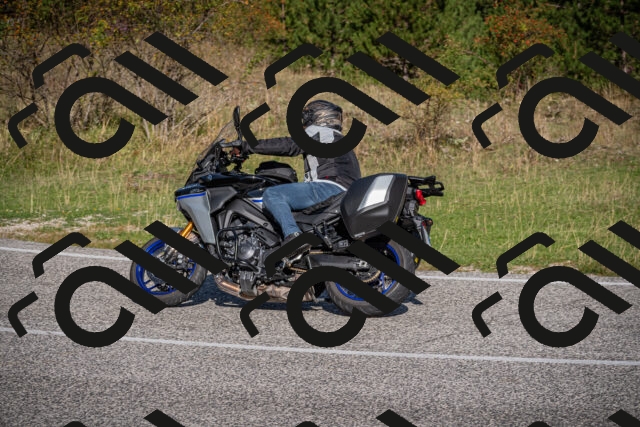 20250907101127-_5002572_am_