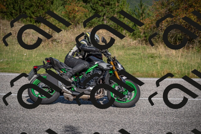 20250907101512-_5002615_am_