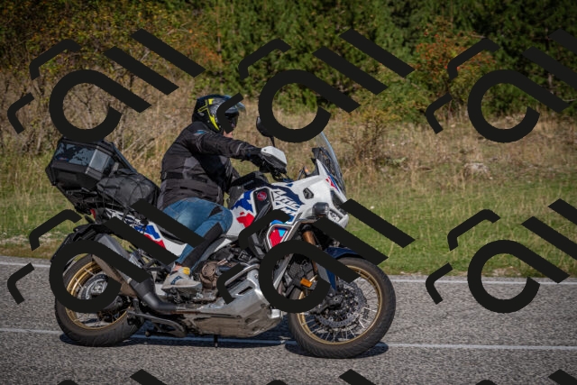 20250907101841-_5002646_am_