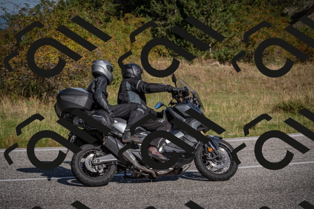 20250907101843-_5002652_am_