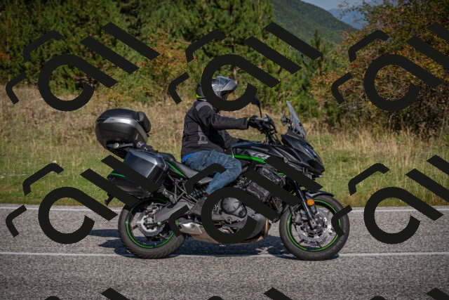 20250907101844-_5002653_am_